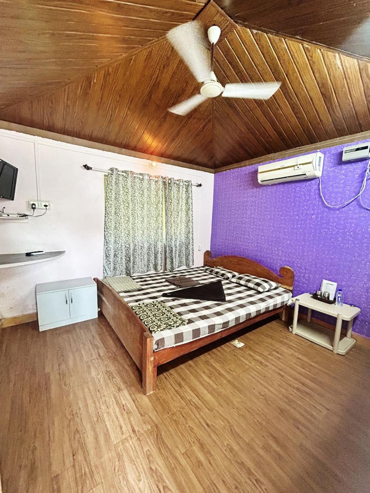 Dreamland Inn Beach Resort Dapoli Exterior photo